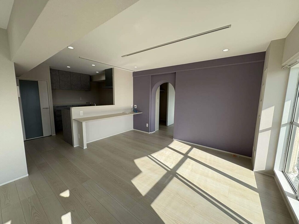 家族集う暖かなリビング