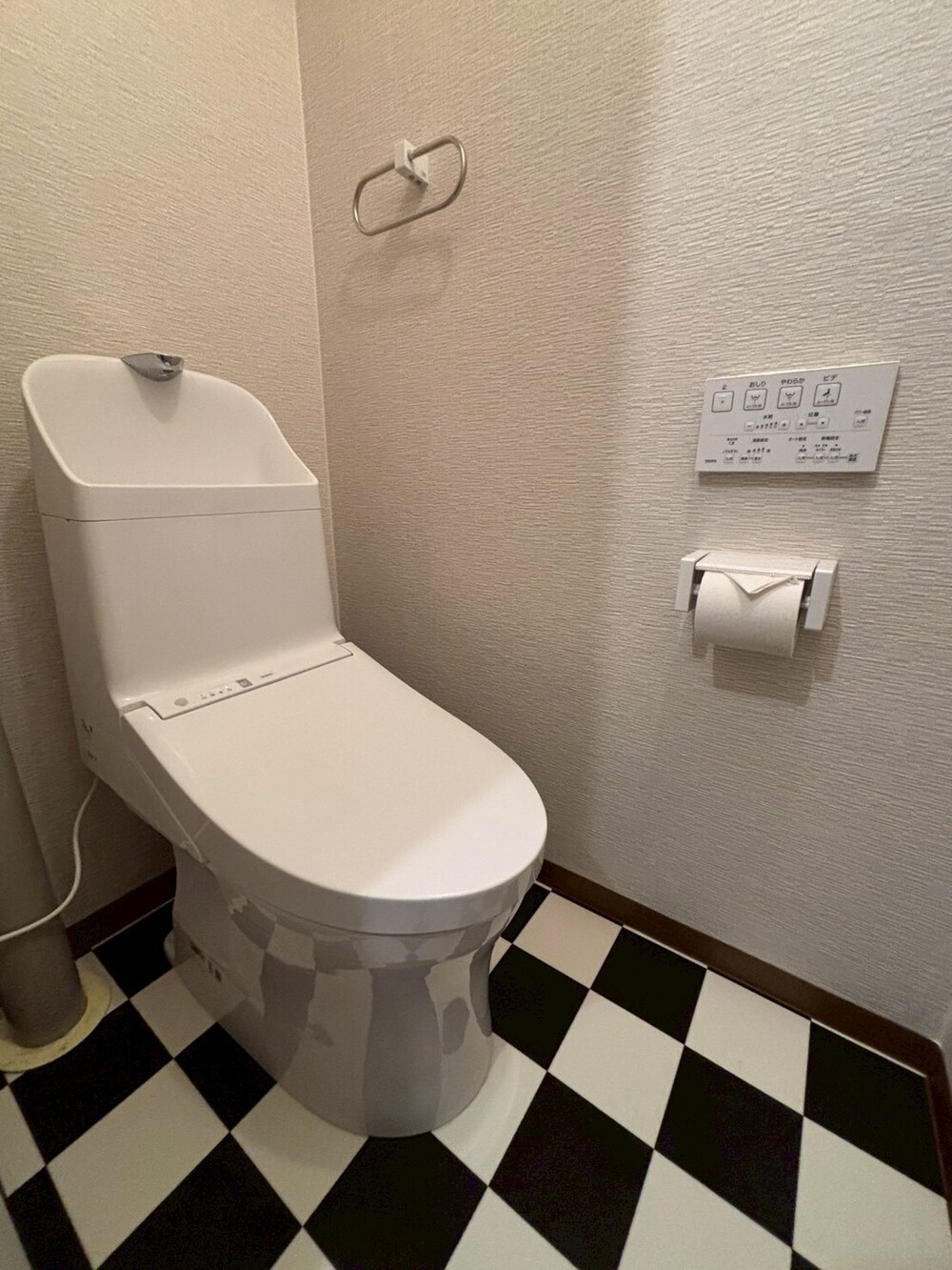 モノクロームで落ち着いた空間を演出