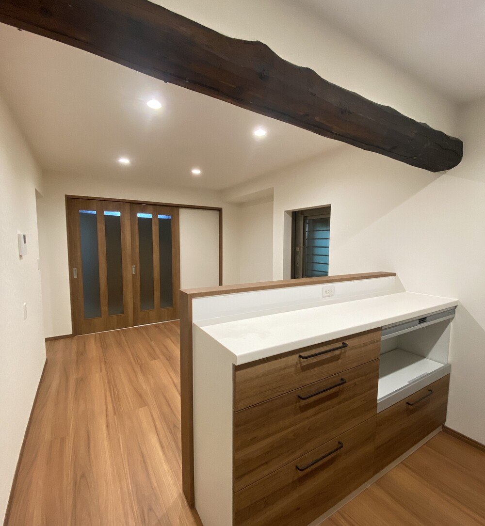 築100年の趣を未来へつなぐ　梁が映える和モダンリフォーム