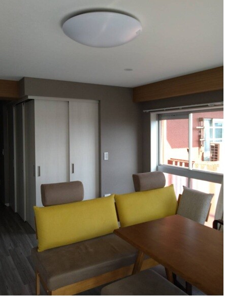 無機質な事務所から親子の温もりのあるすまいへ