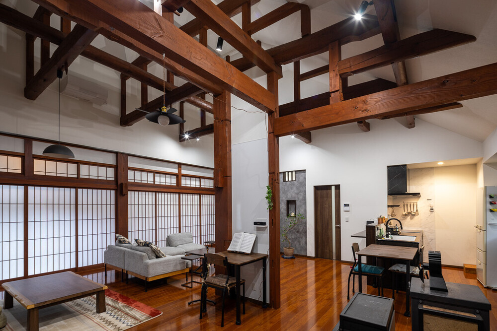 1つの空間で皆が思い思いに好きなことを楽しめるように...