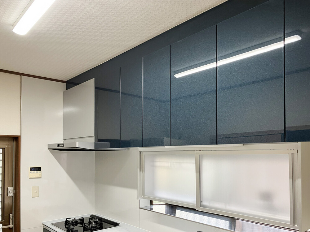 キッチン吊戸棚