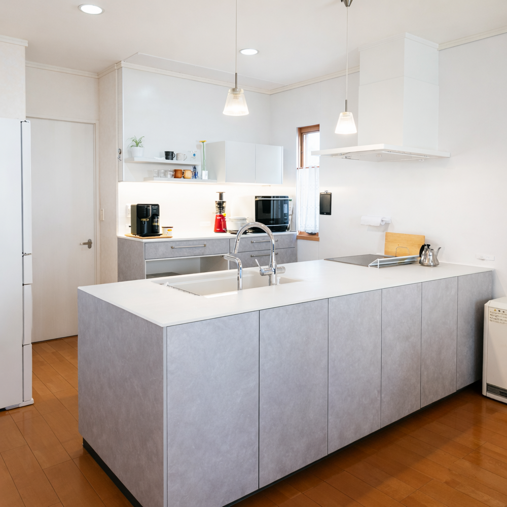 “控えめ”な存在が美しさを語るレンジフード